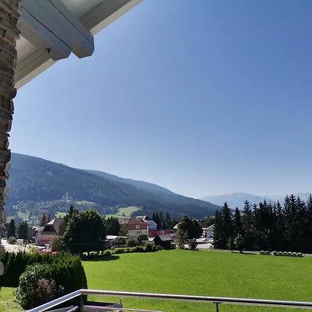 아파트 Berg:zeit_apartments